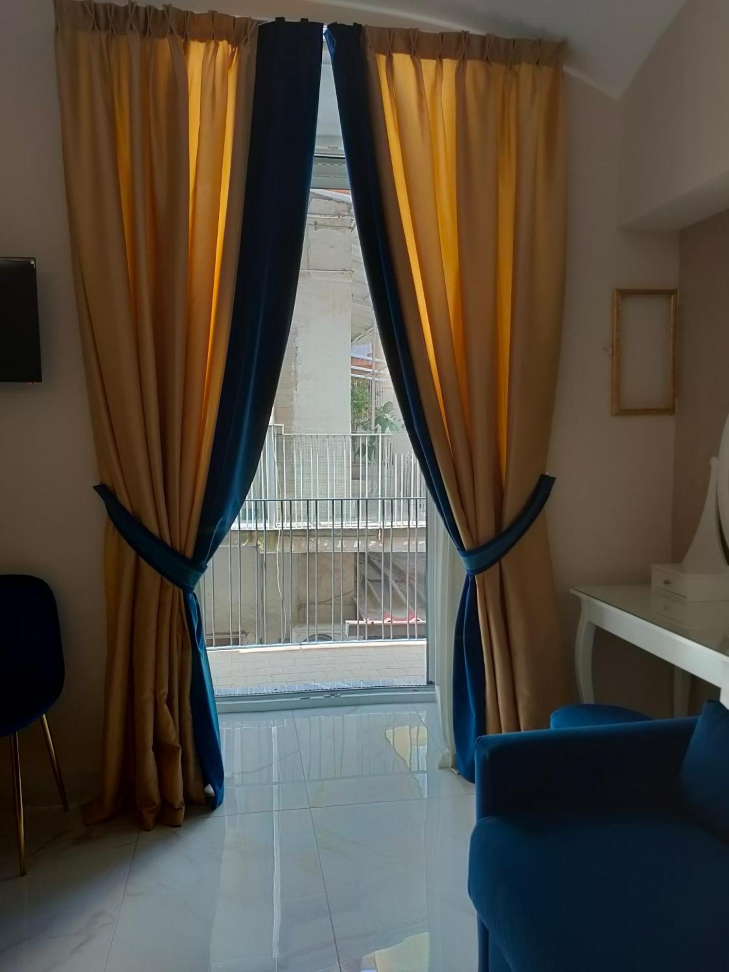 Hotel Napoli Sogno Infinito Esterno foto